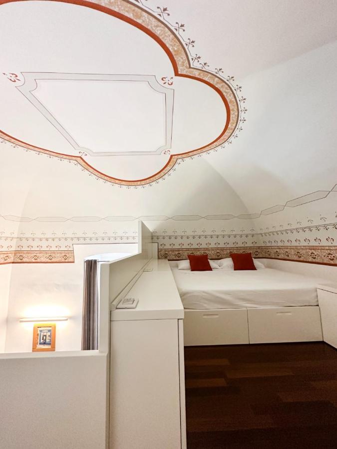 Visconti 89-Duplex Suite Bari Eksteriør bilde