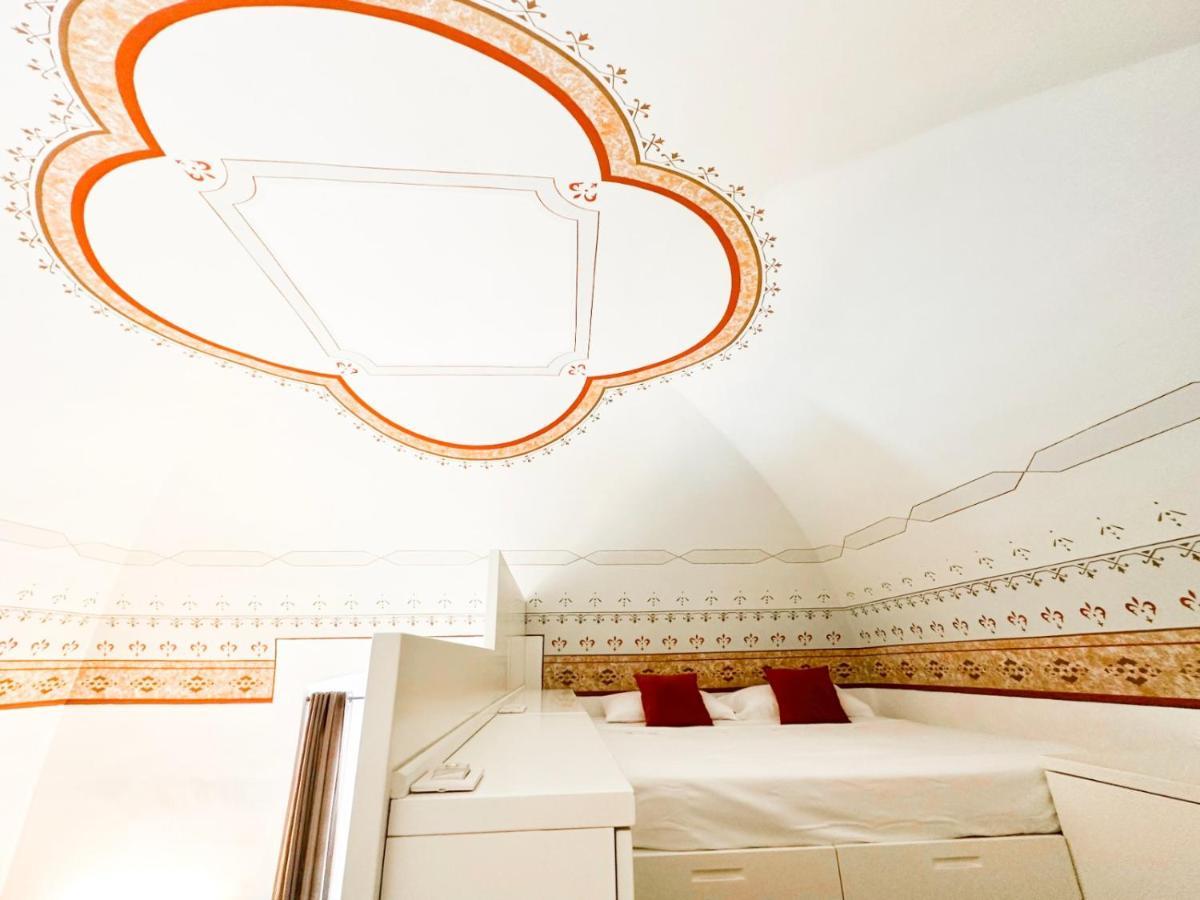 Visconti 89-Duplex Suite Bari Eksteriør bilde